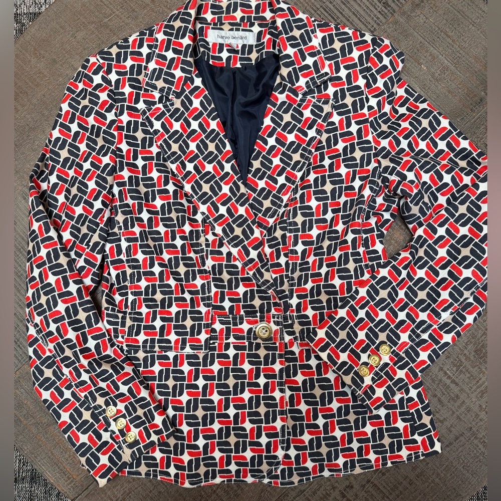 Harvé Bernard Geometric Print Blazer – Bold Retro Statement